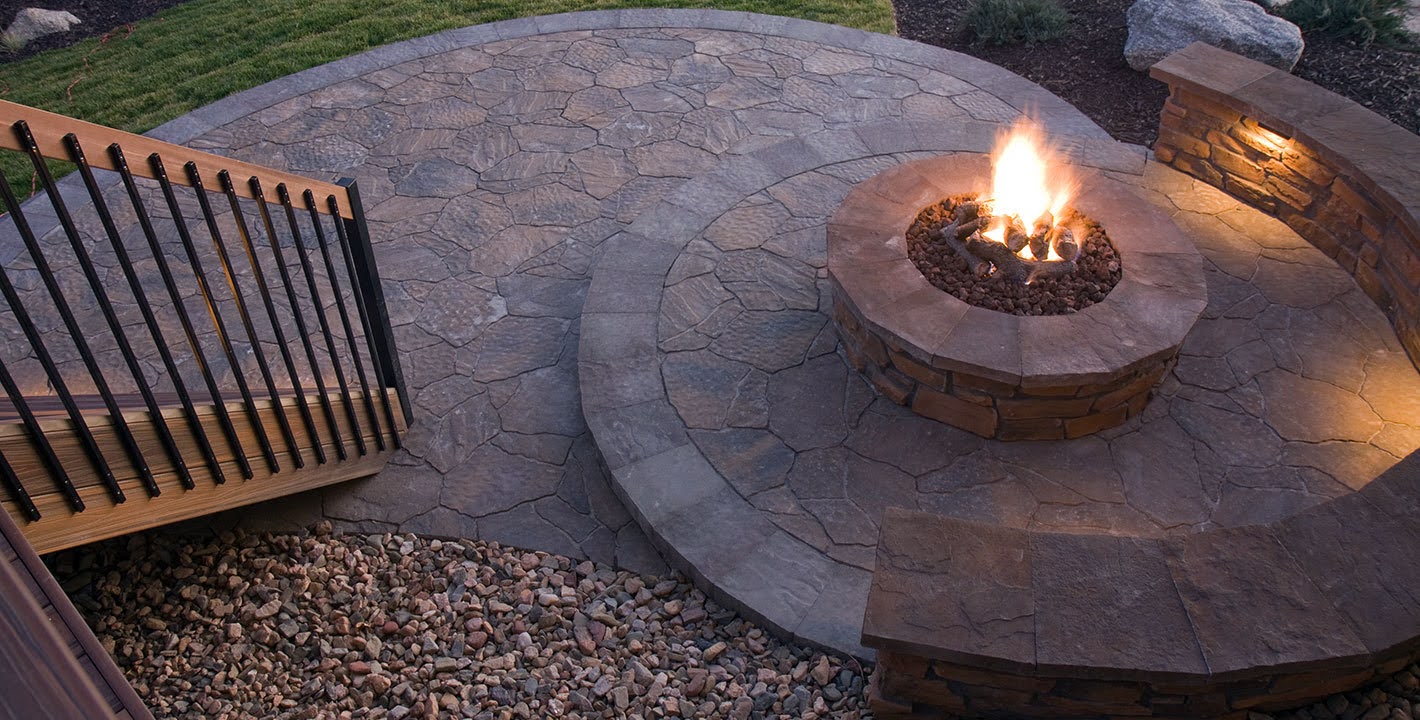 outdoor fire pit